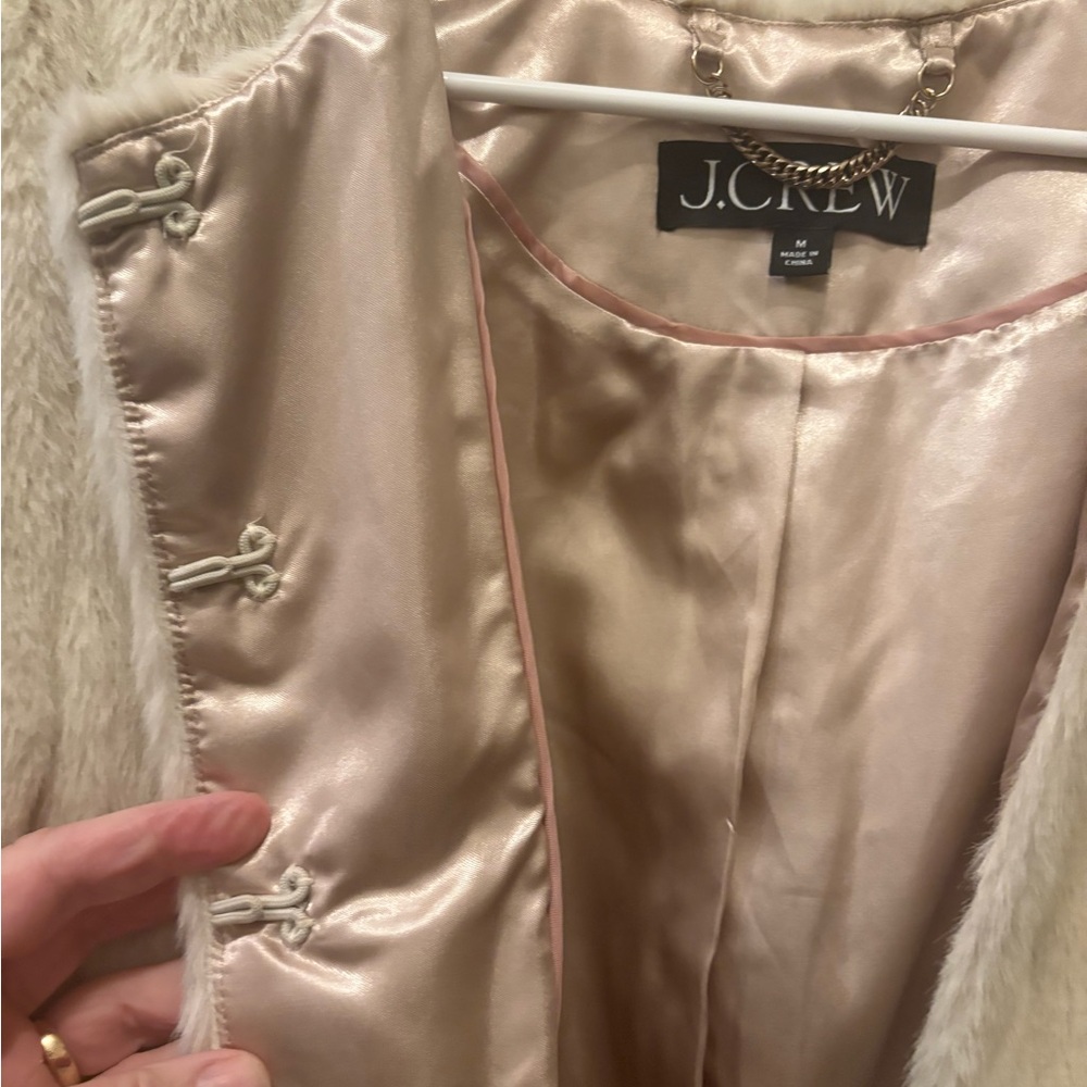 J.Crew Faux Fur Lady Jacket | Natural Cream | Size M | Worn Once 🤍✨ - Picture 4 of 9
